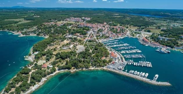 Istra, Vrsar, Čudovita hiša z apartmaji blizu morja