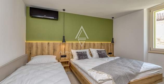 Istra, Vrsar, Čudovita hiša z apartmaji blizu morja