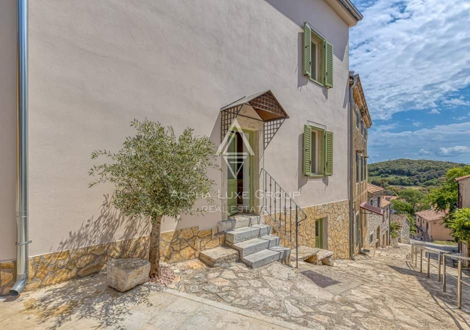 Istra, Vrsar, Čudovita hiša z apartmaji blizu morja