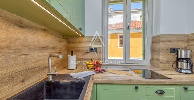 Istra, Vrsar, Čudovita hiša z apartmaji blizu morja
