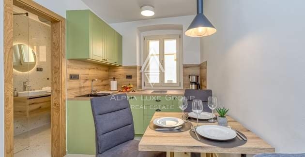 Istra, Vrsar, Čudovita hiša z apartmaji blizu morja