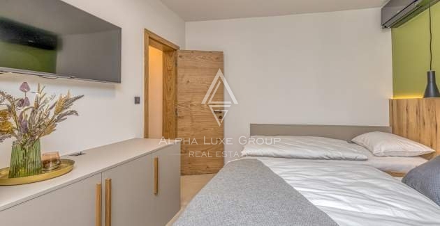 Istra, Vrsar, Čudovita hiša z apartmaji blizu morja