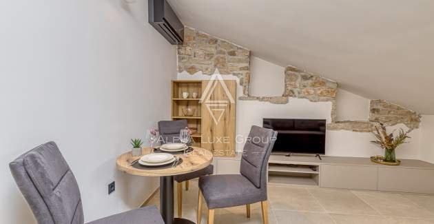 Istra, Vrsar, Čudovita hiša z apartmaji blizu morja