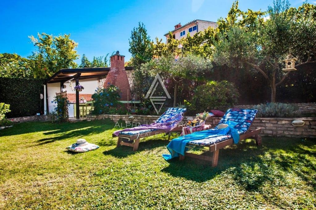 Istra, Rovinj – Apartmajska hiša na mirni lokaciji z odličnim potencialom za oddajo