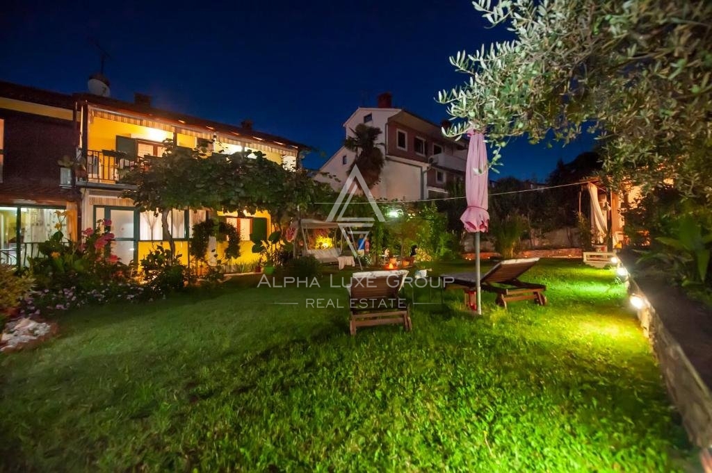 Istra, Rovinj – Apartmajska hiša na mirni lokaciji z odličnim potencialom za oddajo