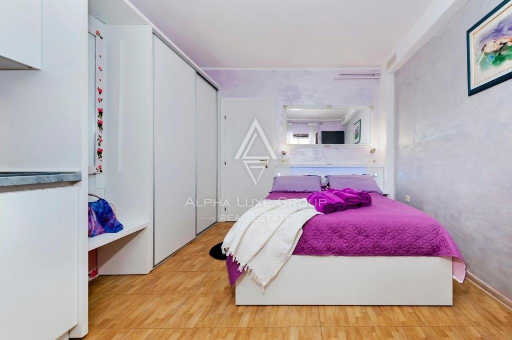 Istra, Rovinj – Apartmajska hiša na mirni lokaciji z odličnim potencialom za oddajo
