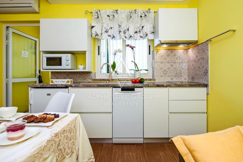 Istra, Rovinj – Apartmajska hiša na mirni lokaciji z odličnim potencialom za oddajo