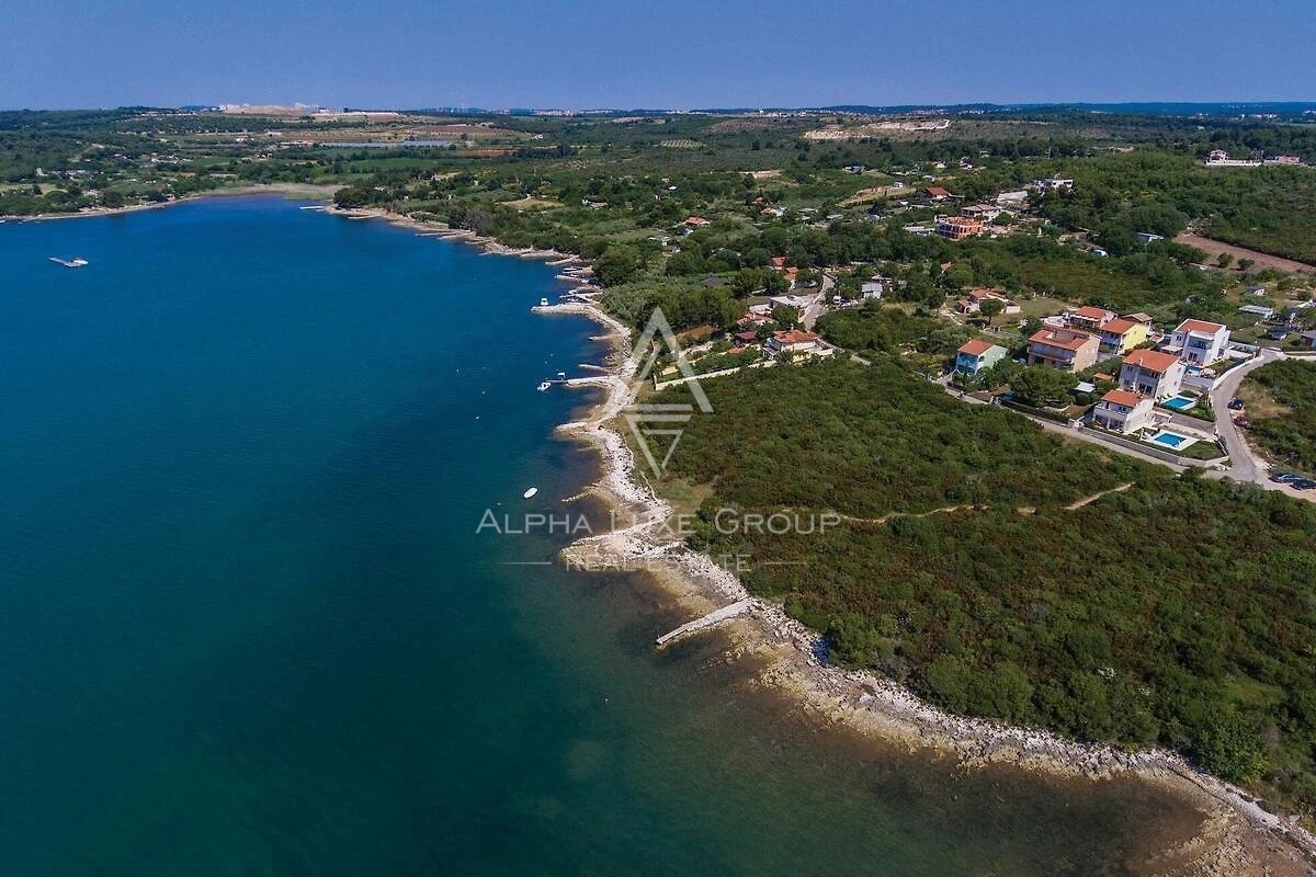 Istra, Pomer: Čudovita hiša s pogledom na morje naprodaj blizu Medulina