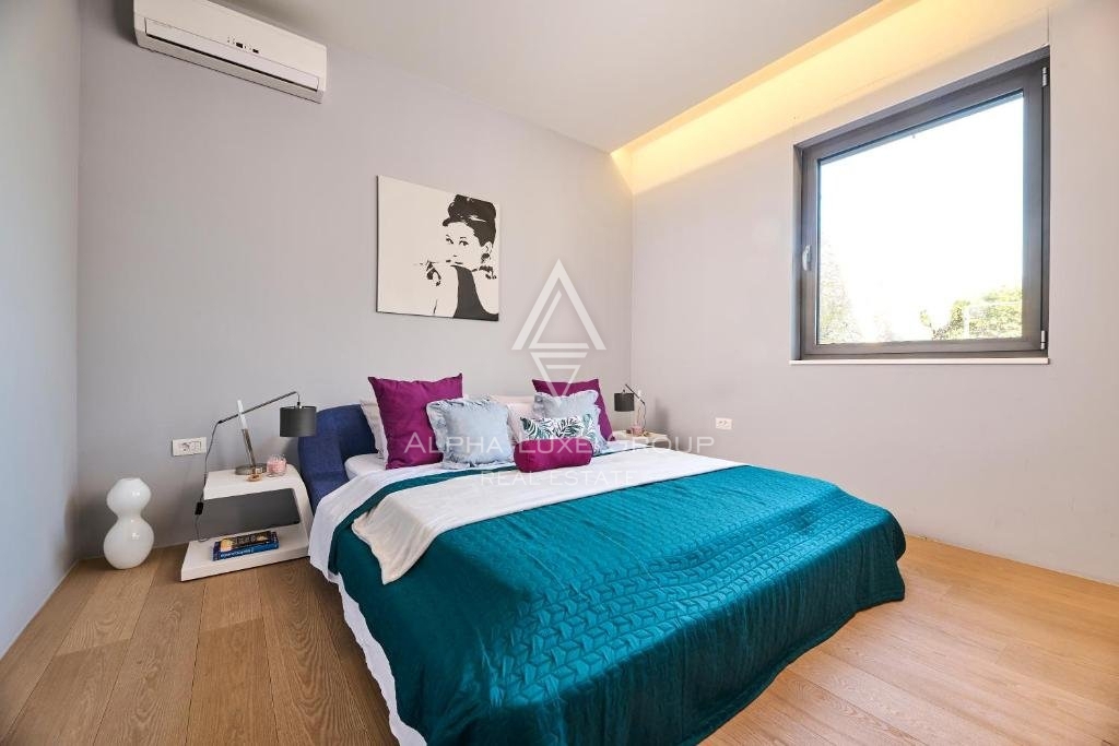 Umag, Istra: Izjemna luksuzna vila naprodaj