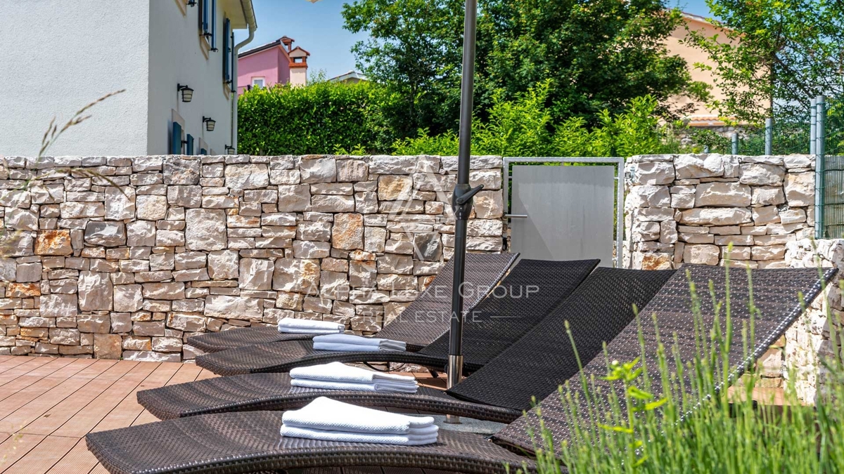 Istra, Rabac - Moderna vila z bazenom na prodaj