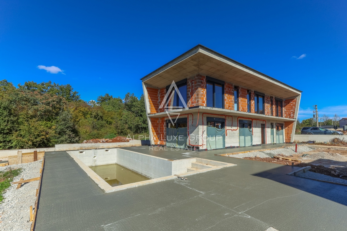 Poreč - Sodobna vila z bazenom