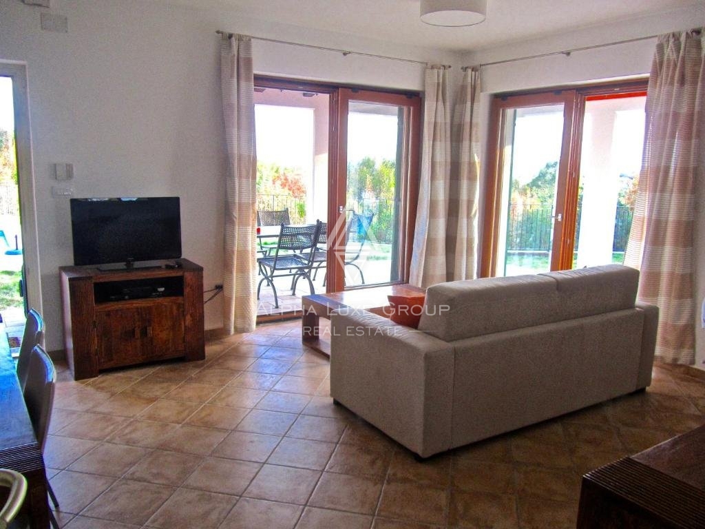 Rabac: Ekskluzivna vila z dvema apartmajema in skupnim bazenom