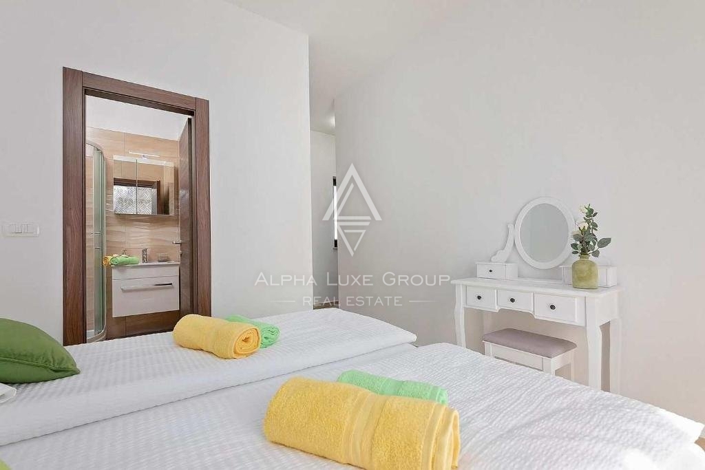 Labin, Istra - Eleganten 205 m² vila z bazenom