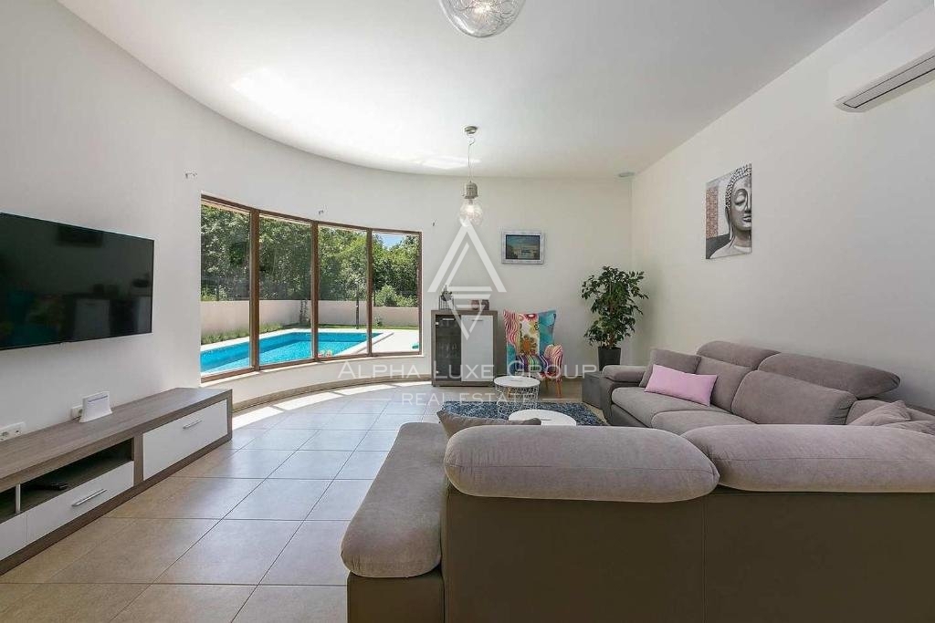 Labin, Istra - Eleganten 205 m² vila z bazenom
