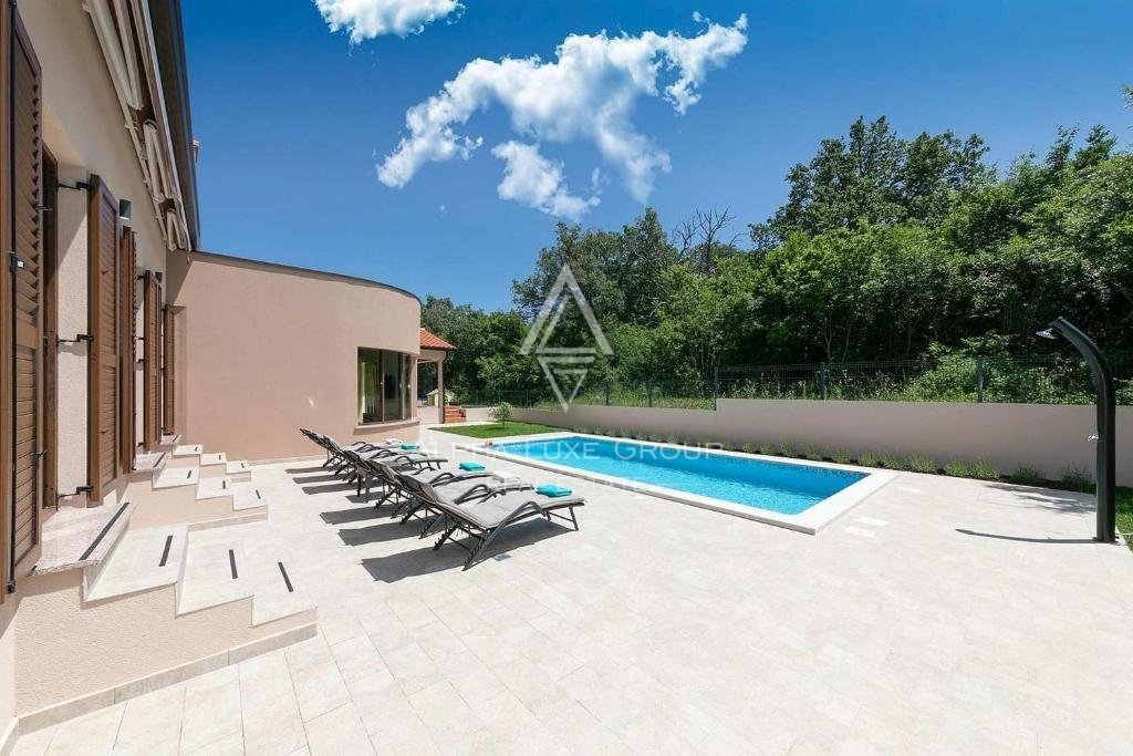 Labin, Istra - Eleganten 205 m² vila z bazenom