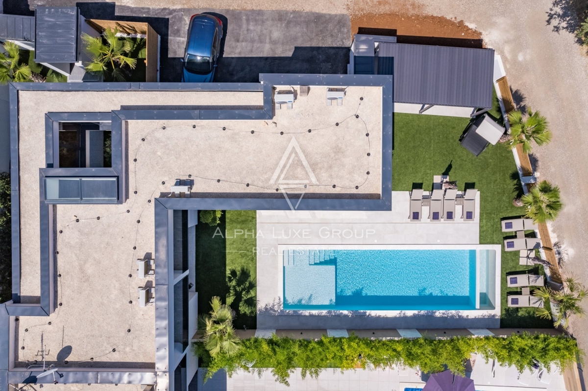 Medulin, Istra - Moderna Vila s Prečudovitimi Značilnostmi