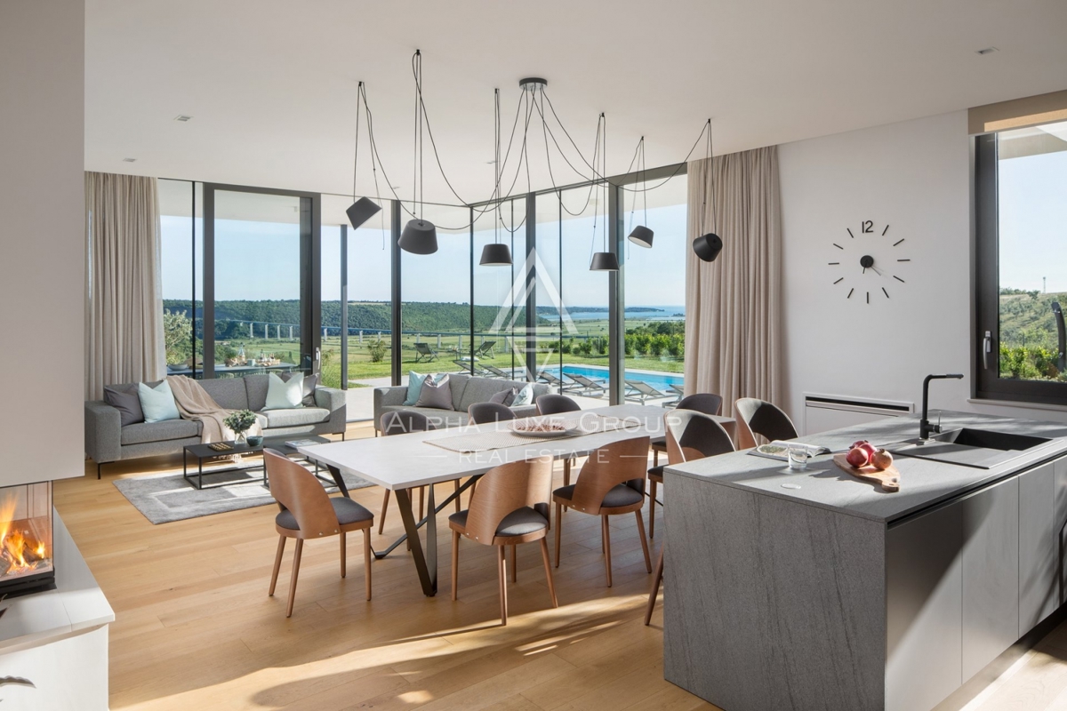 Brtonigla, Istra - Premium vila na prodaju s 4 spalnicami in čudovitim pogledom na morje