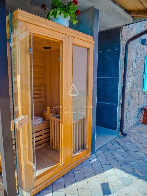 Čudovita vila z bazenom in pogledom na morje, Istra, Opatija