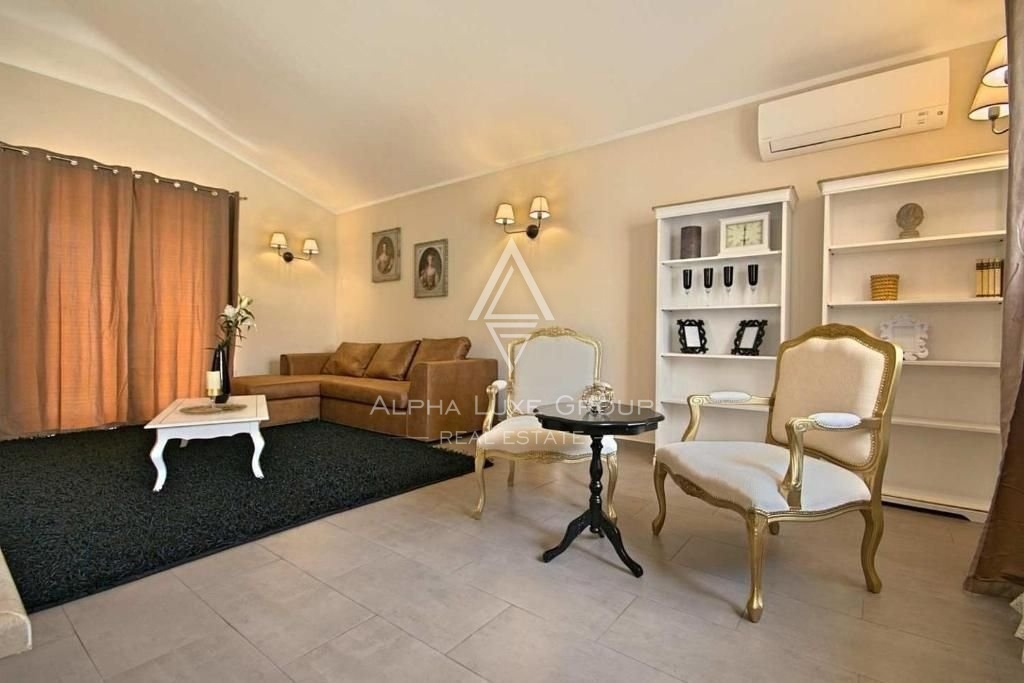 Prijetna vila z bazenom in lepim vrtom, Istra, Poreč