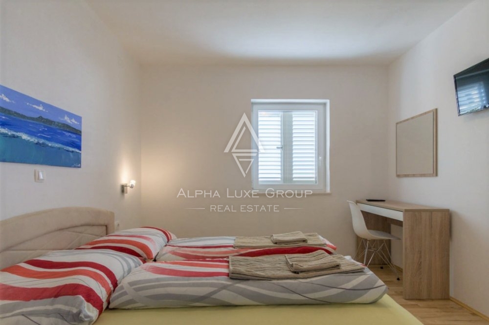 Apartmajska hiša z bazenom in pogledom na morje, Istra, Labin