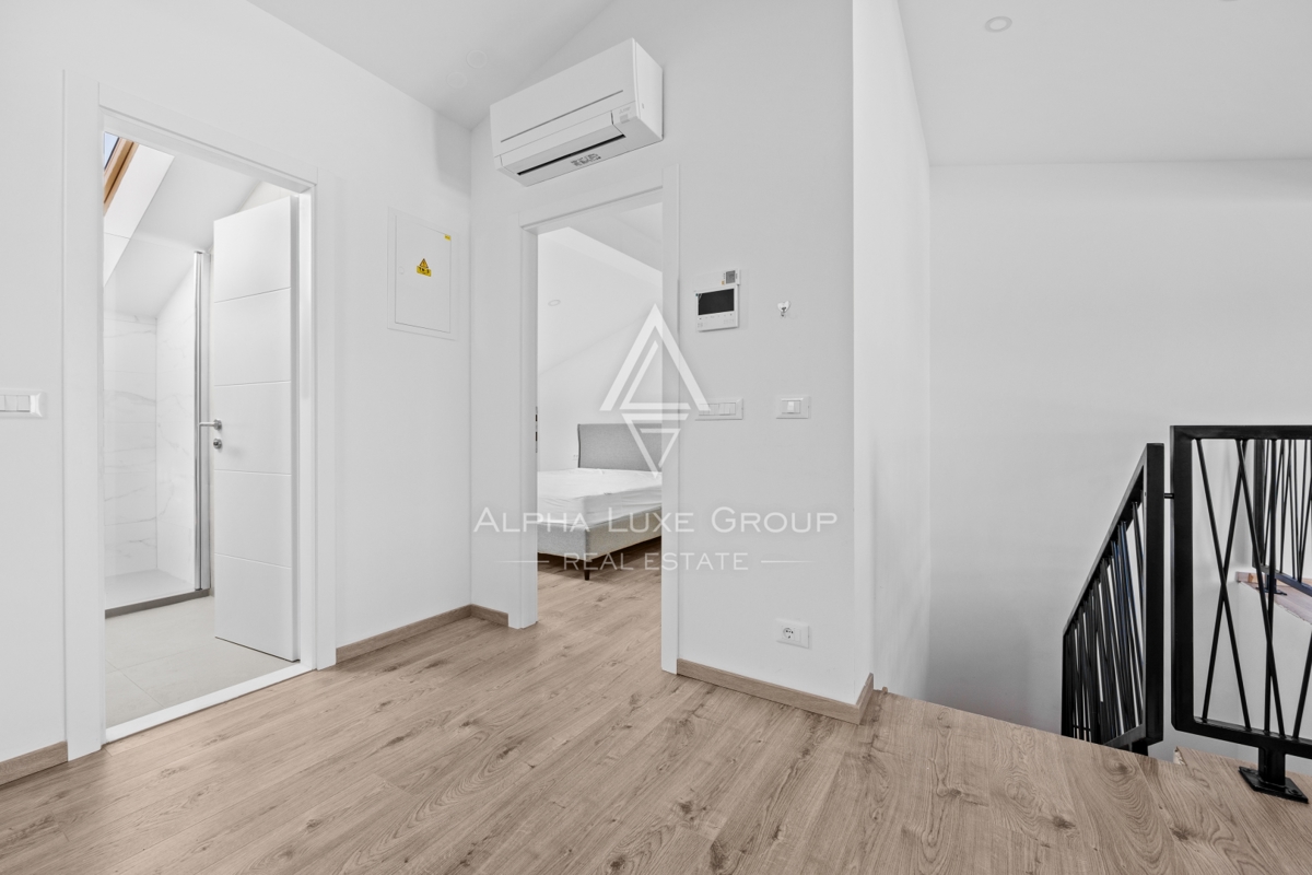 Rovinj, Istra – Prostoren dupleks, moderen dizajn