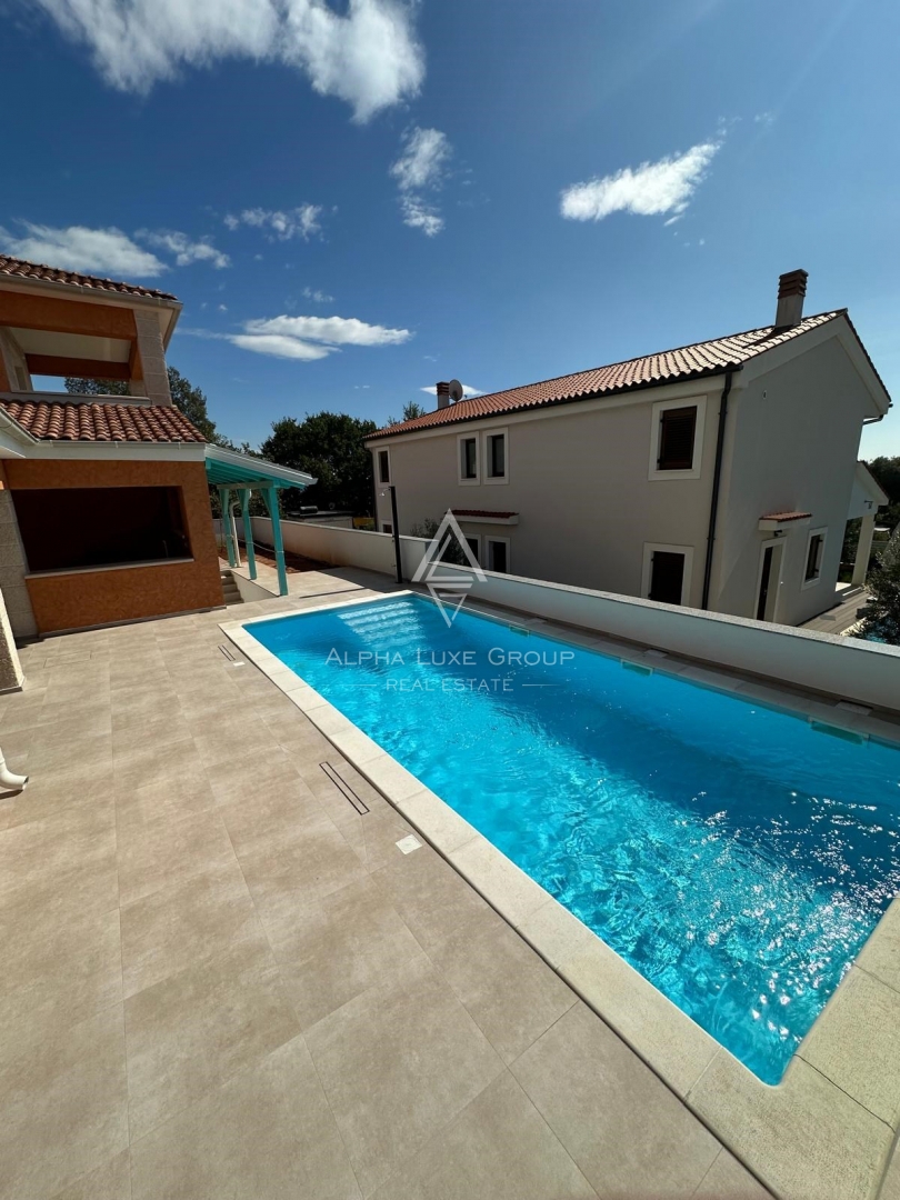 Betiga, Istra: Vila z bazenom, kuhinjo in razgledom