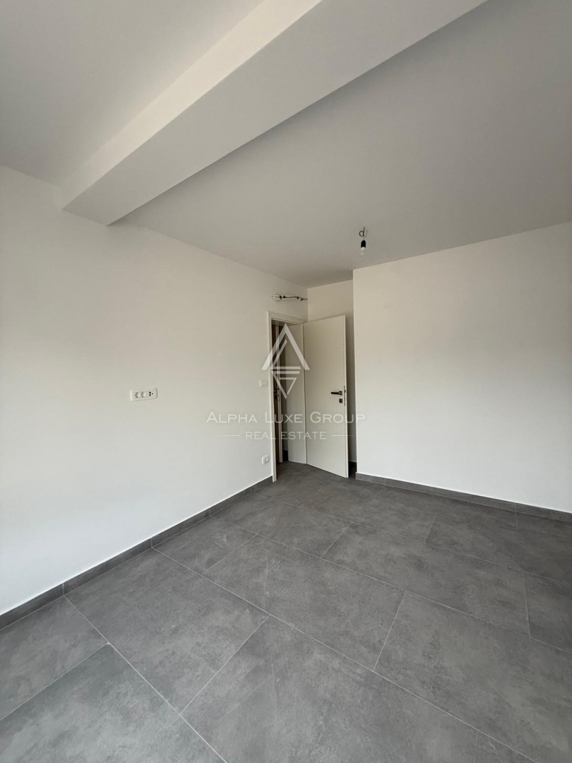 Istra, Umag: Stanovanje v pritličju z dvoriščem