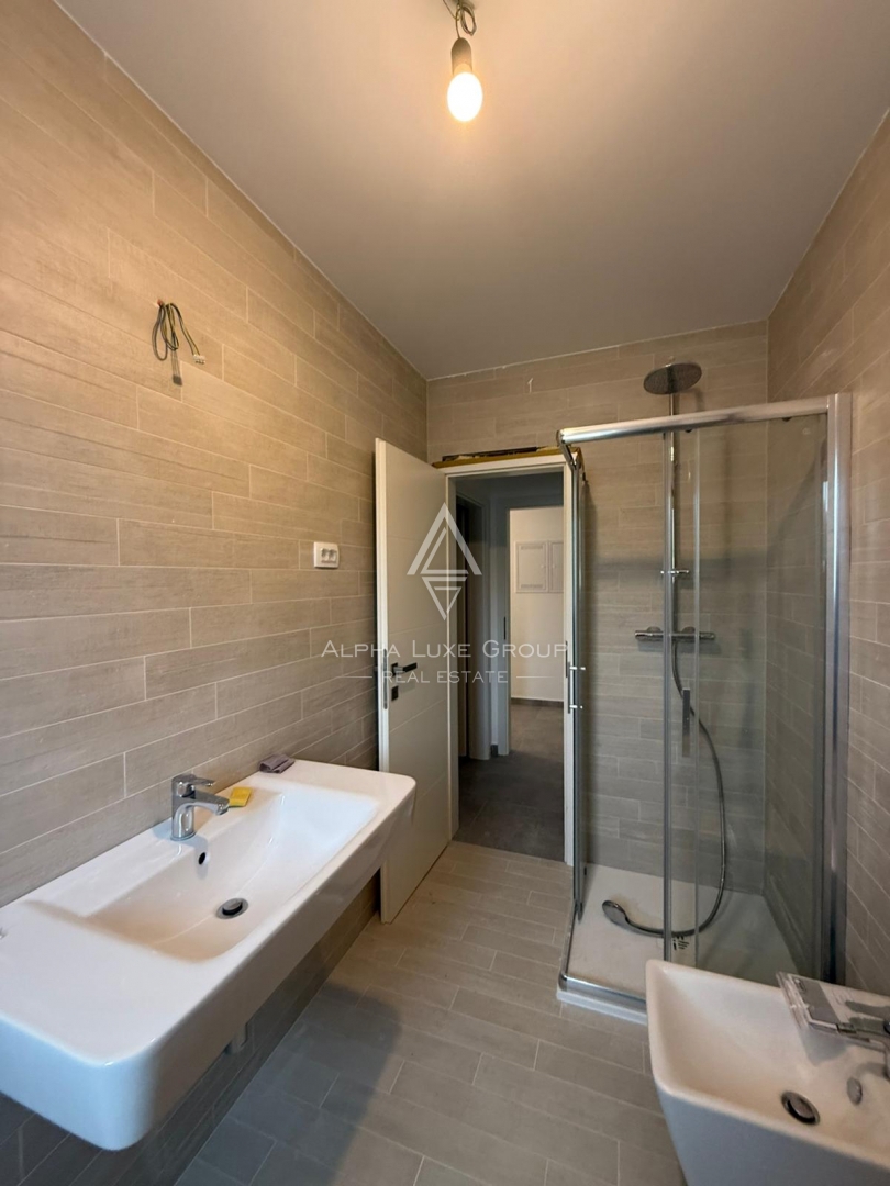 Istra, Umag: Stanovanje v pritličju z dvoriščem