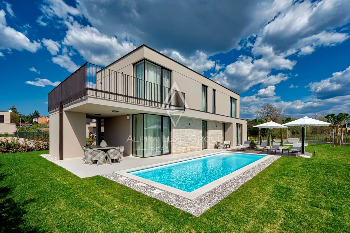 Istra, Poreč: Premium vila z bazenom blizu vasi