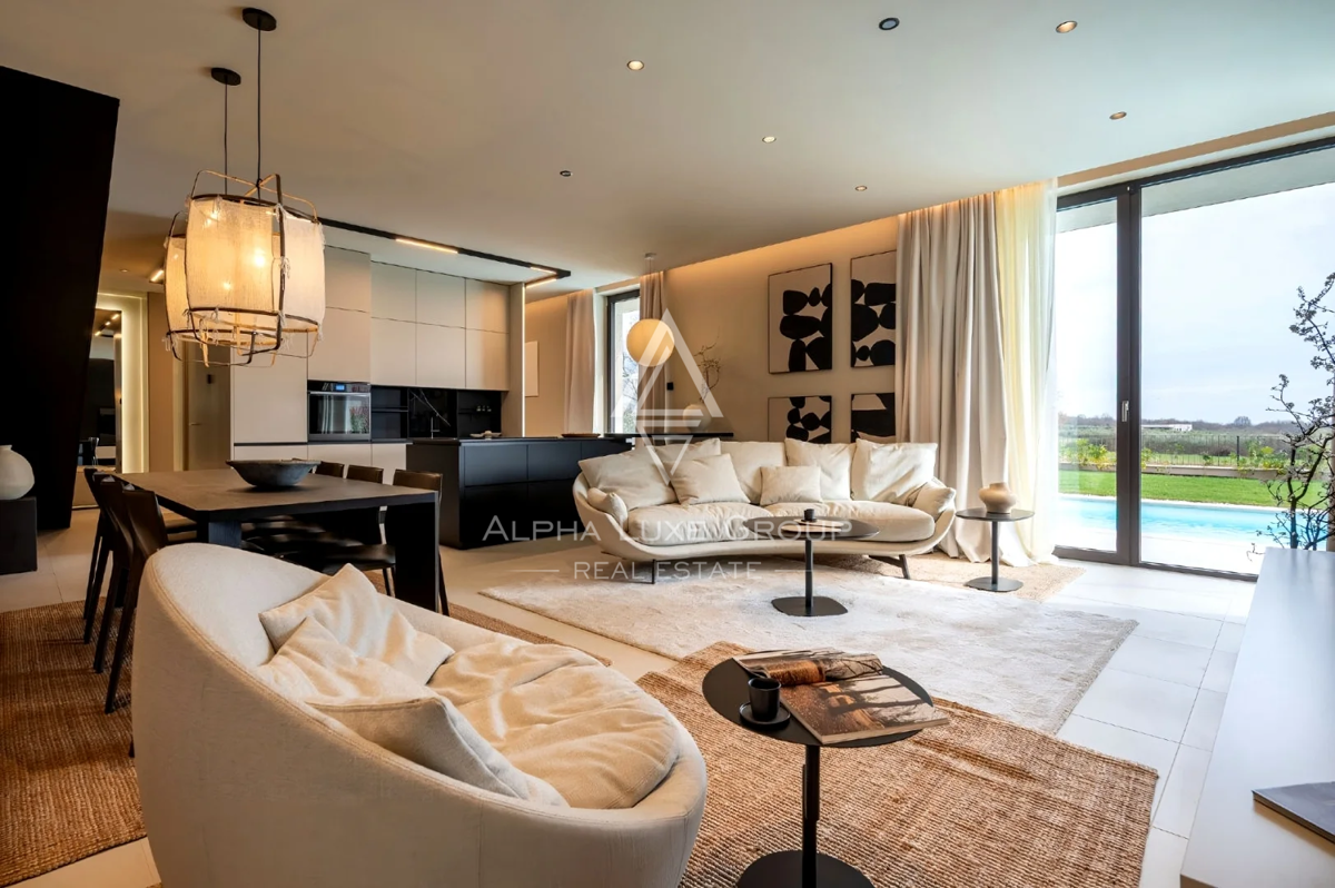 Istra, Poreč: Premium vila z bazenom blizu vasi