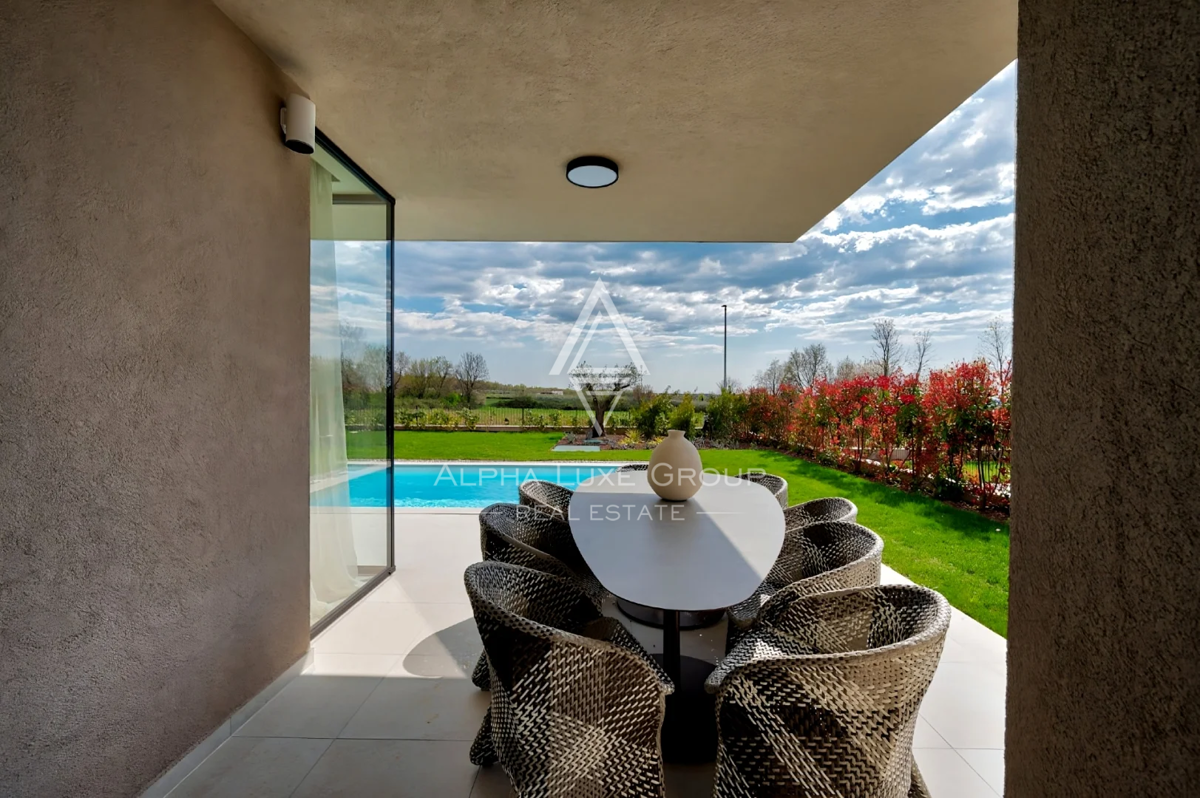 Istra, Poreč: Premium vila z bazenom blizu vasi