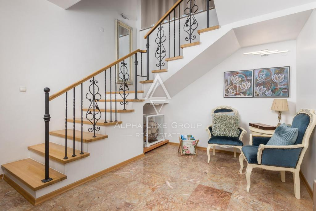 Istra, Umag – Elegantna vila ob morju z bazenom