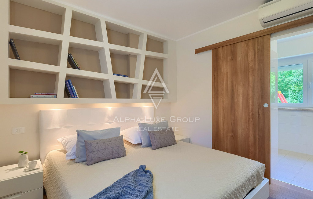 Istra, Kršan: Moderna hiša z bazenom in intimo