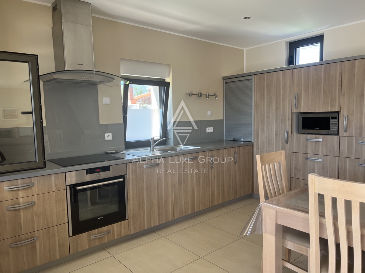 Istra, Juršići – Opremljena hiša z vrtom in razgledom | Ekskluzivna priložnost