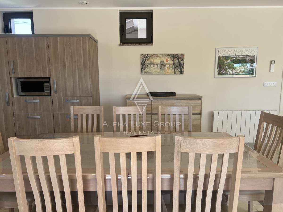 Istra, Juršići – Opremljena hiša z vrtom in razgledom | Ekskluzivna priložnost