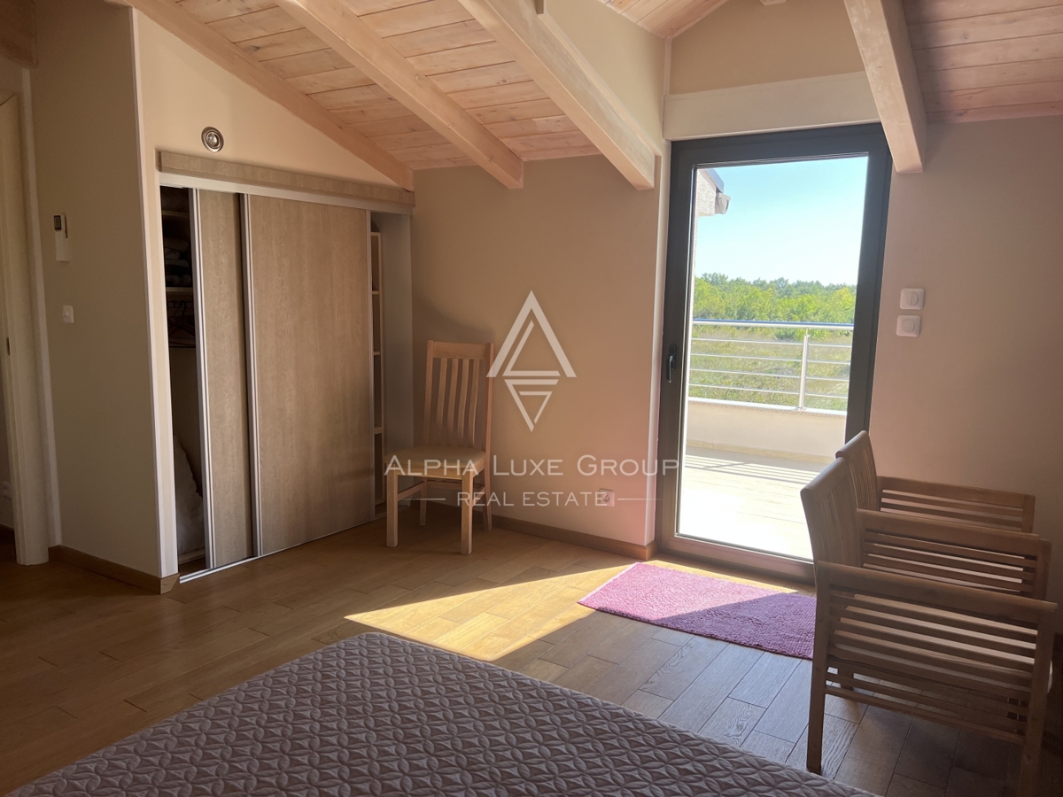 Istra, Juršići – Opremljena hiša z vrtom in razgledom | Ekskluzivna priložnost