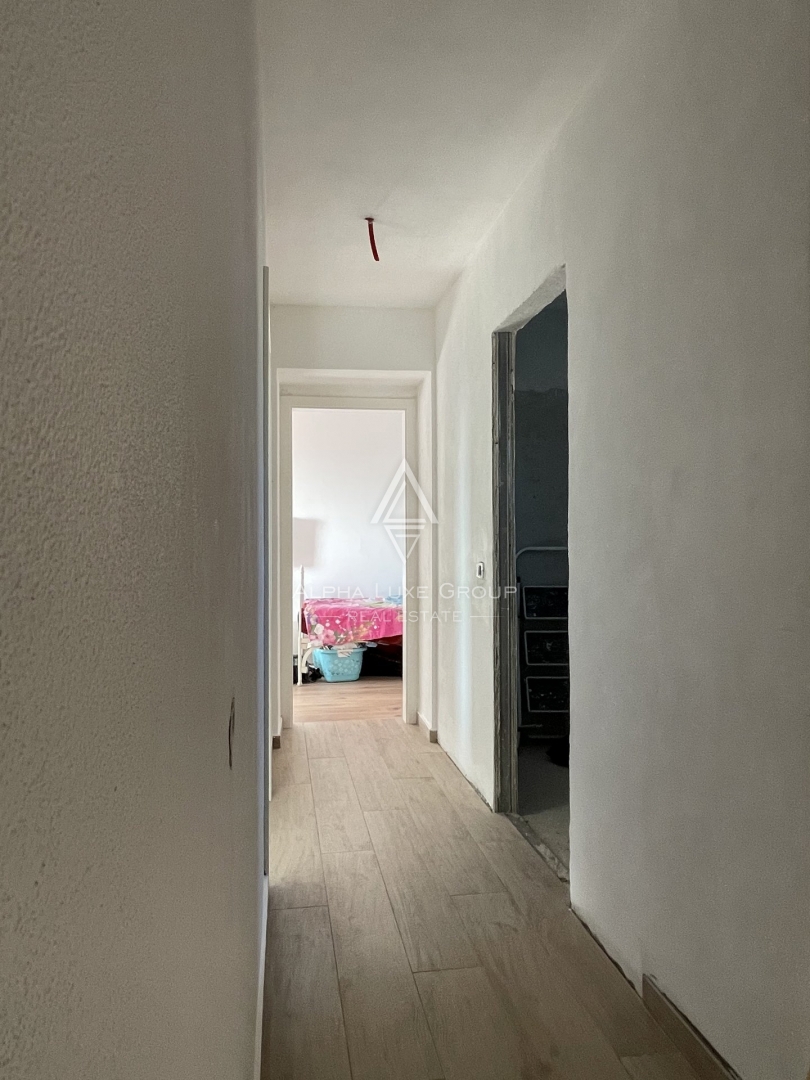 Istra, Kaštelir, Vrstna hiša s pogledom na morje naprodaj