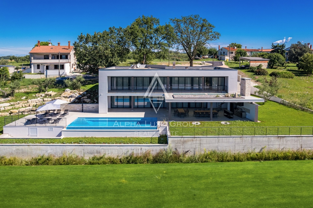 Istra, Grožnjan: Razkošna vila z razgledom na reko Mirna in morje