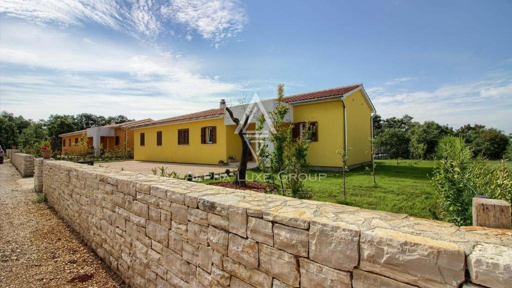 Svetvinčenat, Istra: Sodobna vila na odlični lokaciji