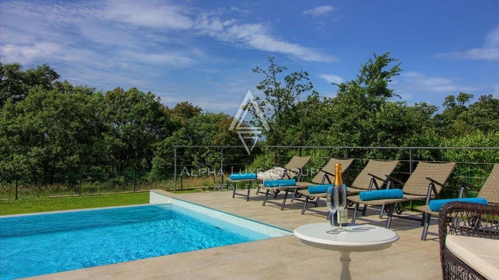 Svetvinčenat, Istra: Sodobna vila na odlični lokaciji
