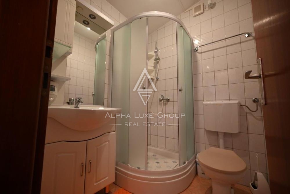 Apartmajska hiša s pogledom na morje, Istra, Pula