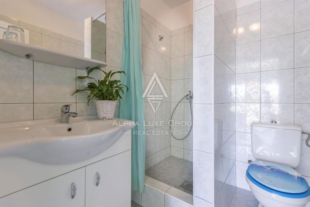 Apartma s pogledom na morje blizu morja, Istra, Pula