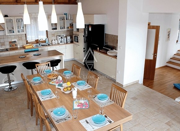 Čudovita Vila z bazenom, Istra, Žminj