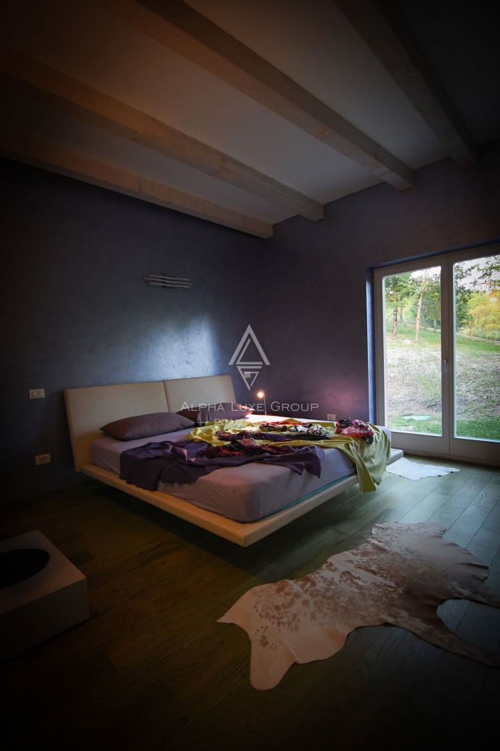 Živahna Enonadstropna vila z bazenom, Istra, Motovun