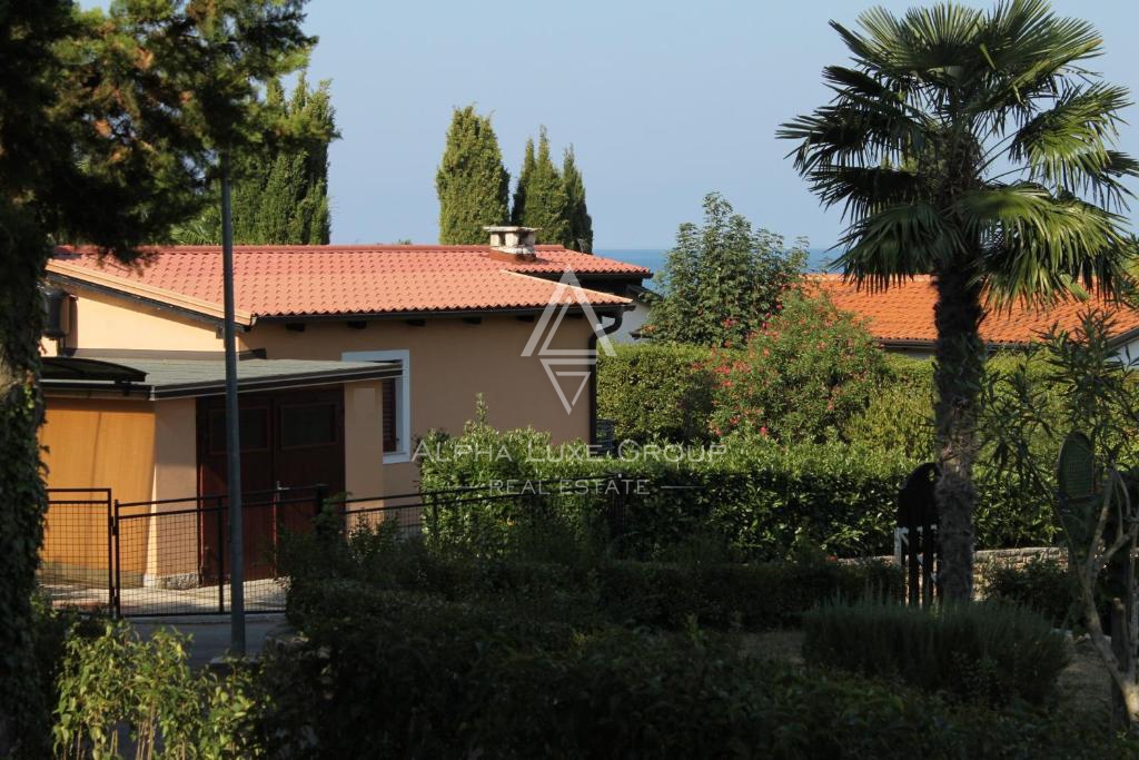 Novigrad, Istra – Stanovanje v 1. nadstropju blizu morja