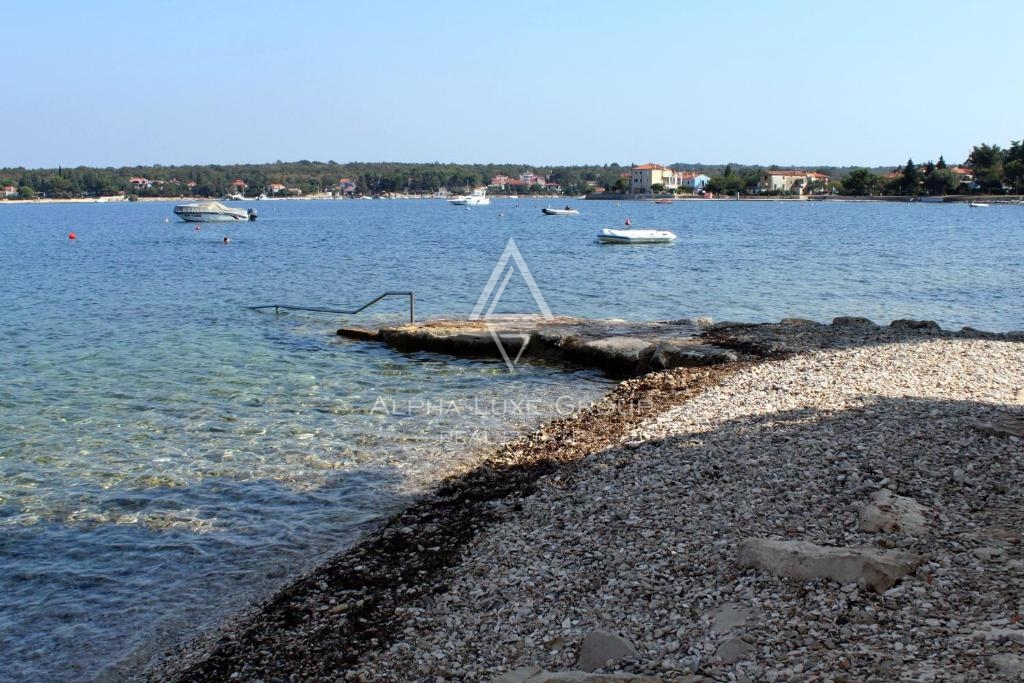 Novigrad, Istra – Stanovanje v 1. nadstropju blizu morja