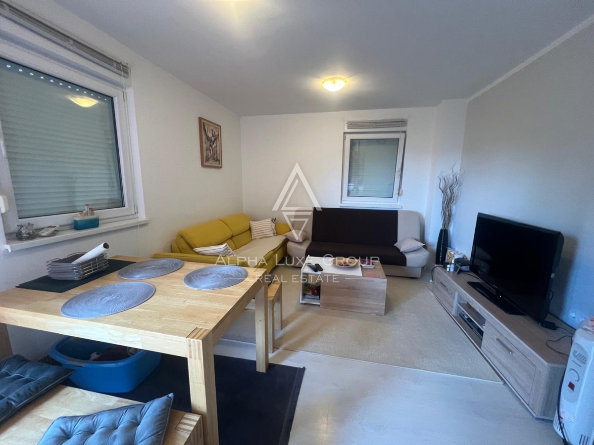 Stanovanje Poreč, 52m2
