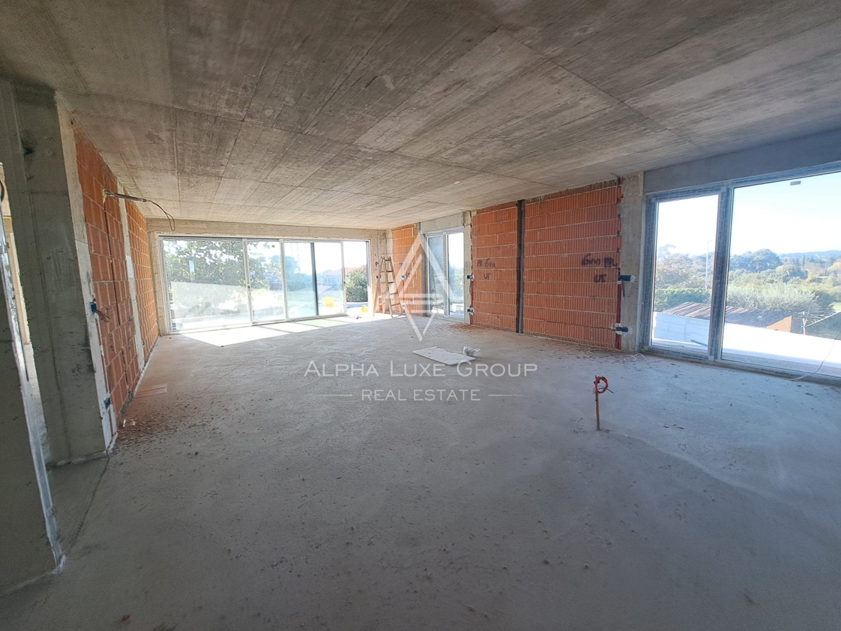 Hiša Medulin, 200m2