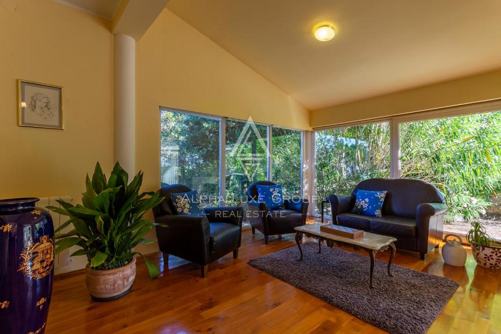 Istra, Rakalj: Luksuzna vila z bazenom in vrtom