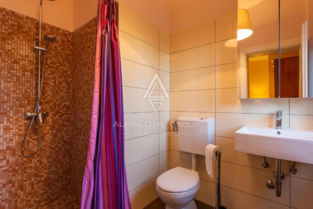 Istra, Rakalj: Luksuzna vila z bazenom in vrtom